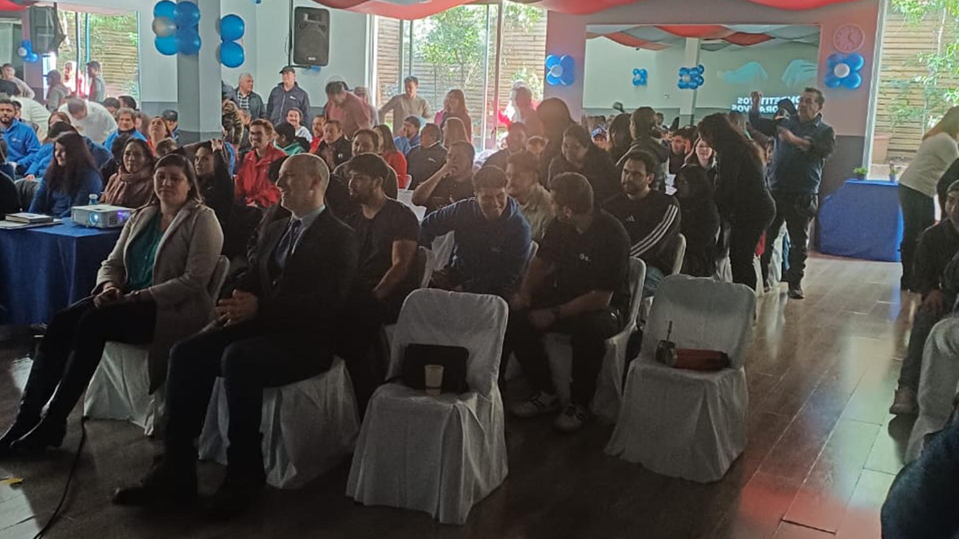 Inauguración canchas de pádel